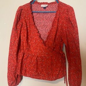 Universal Threads wrap top